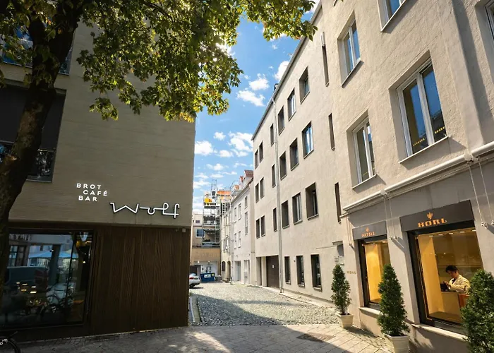 Trulyspace - Modernes Am Rathausplatz, Terrasse, Fahrstuhl Daire Augsburg